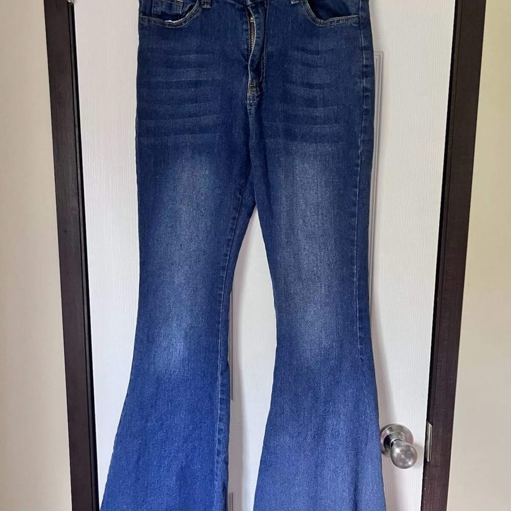 Bell bottom women size small
